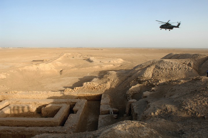 Uruk in 2008 | An aerial view of the dig site at Warka in Iraq.
