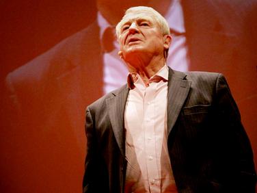 Thumbnail for the embedded element "Paddy Ashdown: The global power shift"