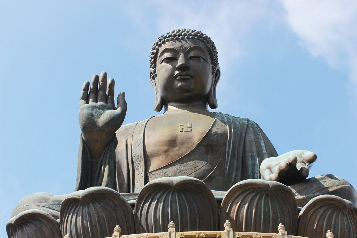 Tian Tan Buddha 